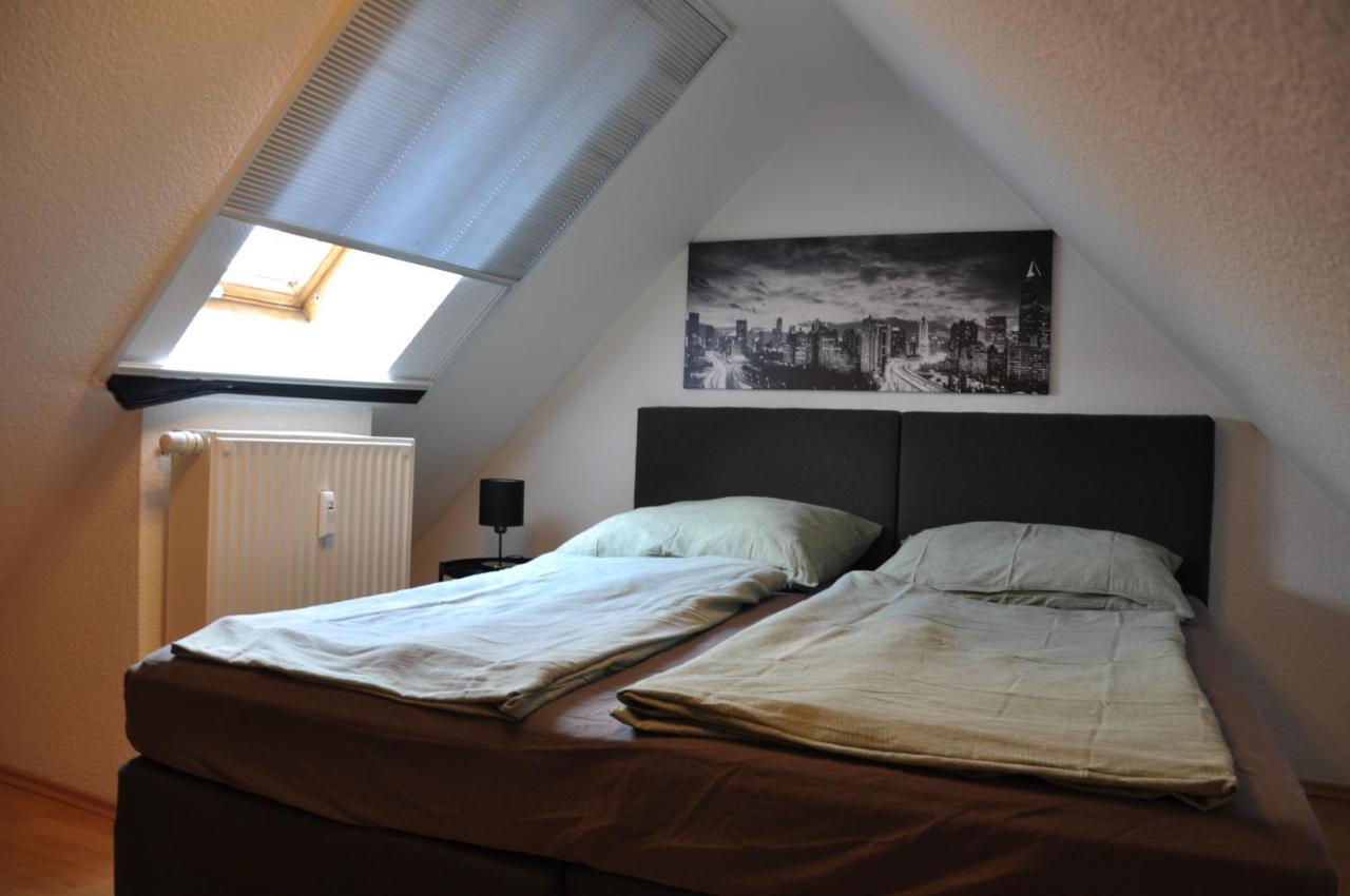 Grosses Offenes Loft Oder Kleine Gemuetliche Wohnung Mit Balkon Wolmirstedt Exterior foto
