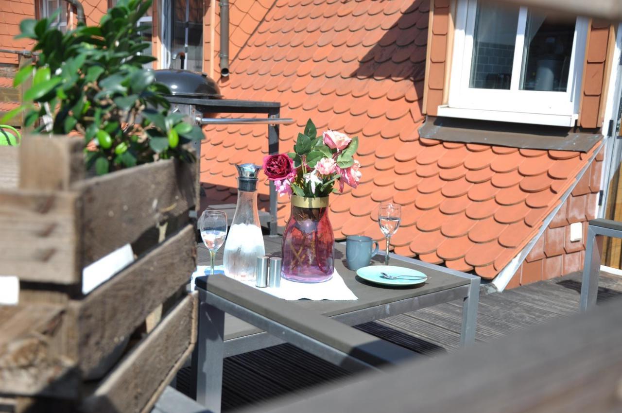 Grosses Offenes Loft Oder Kleine Gemuetliche Wohnung Mit Balkon Wolmirstedt Exterior foto